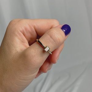 KENDRA SCOTT IRIDESCENT RING